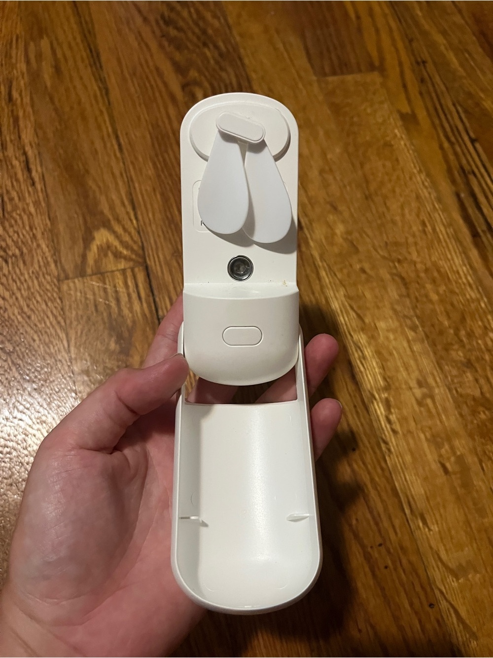 Portable Humidifier x Mini Fan - White - Picture 4 of 6